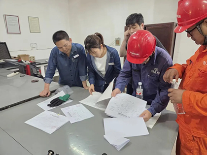 泸州市市监局对弘旭公司特种设备生产开展巡诊